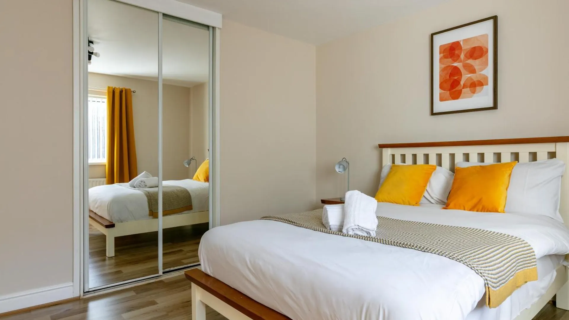 Holiday home Welcome To Belfast: Your Gateway To Unforgettable Memories! Spacious 3 Bedroom, Family Home.